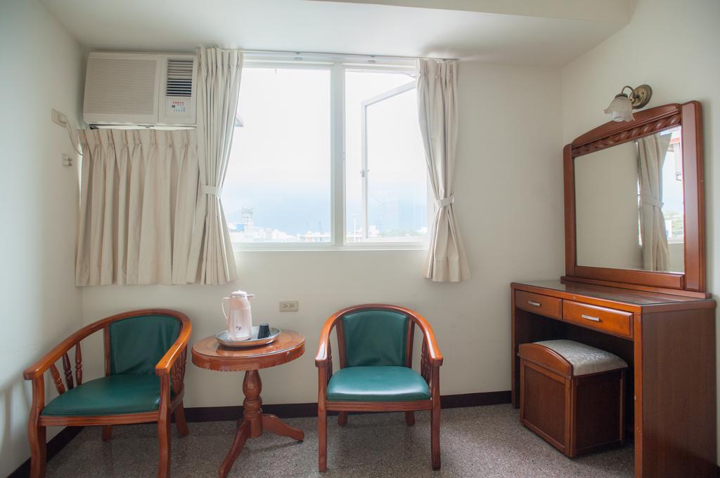Chantai Hotel Хуалиен Сити Екстериор снимка