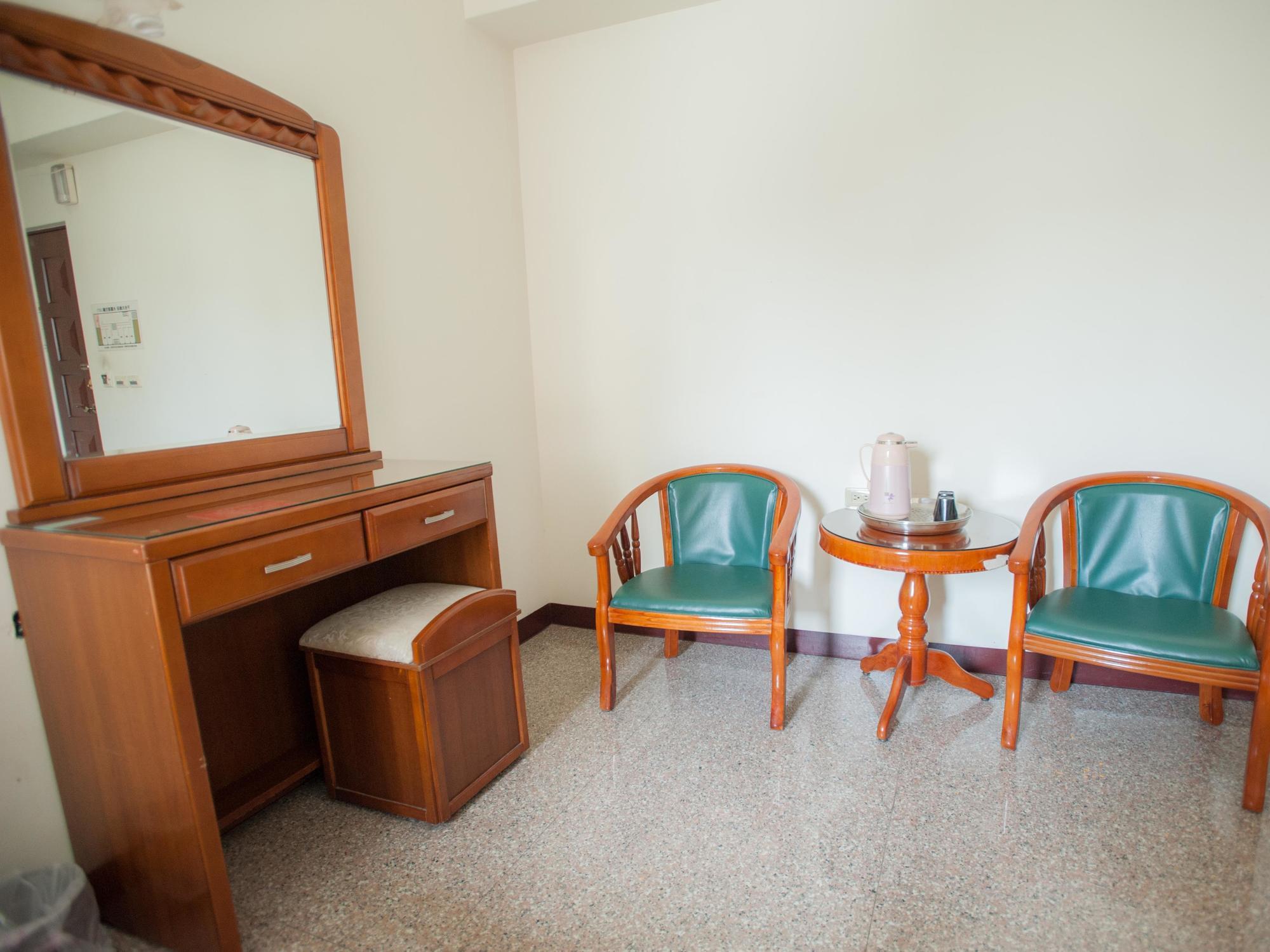 Chantai Hotel Хуалиен Сити Екстериор снимка