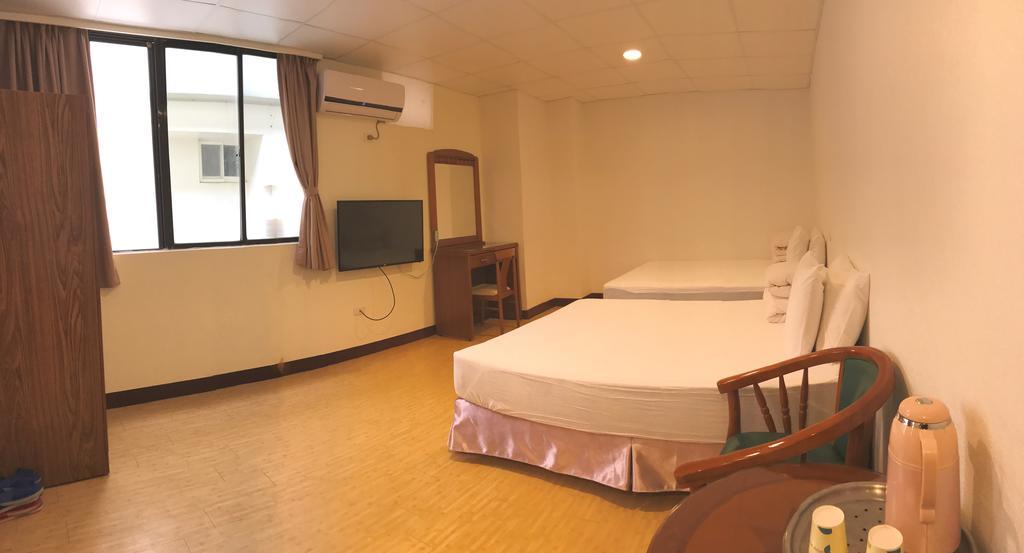 Chantai Hotel Хуалиен Сити Екстериор снимка