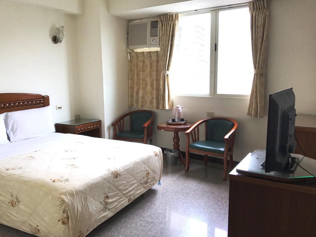 Chantai Hotel Хуалиен Сити Екстериор снимка